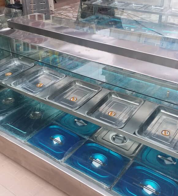 Food warmer 4 feets for sale in Alaba international market