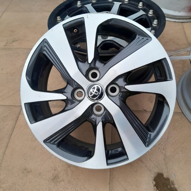 Used Car Rims For Sale in Ladipo Lagos