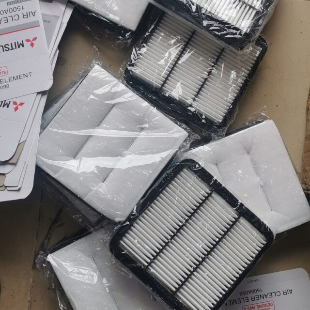 All types of air filter is available