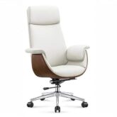 Quality executive office chair sale at Ojo Lagos