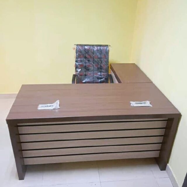 Quality office Tables for sale at ojo