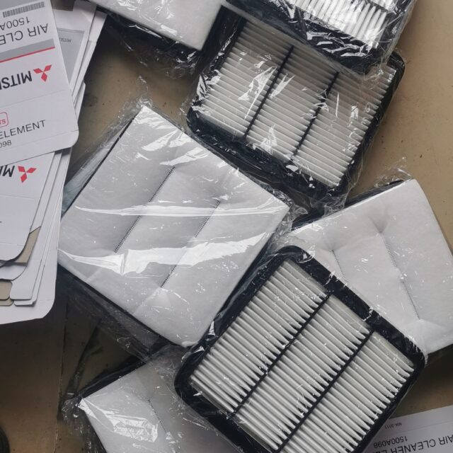 All types of air filter is available