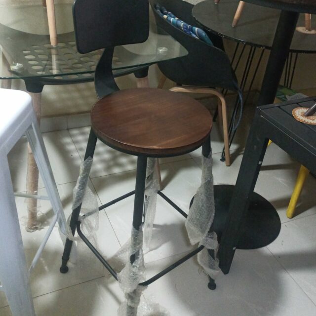 Wooden bar stool and table for sale in alaba international market