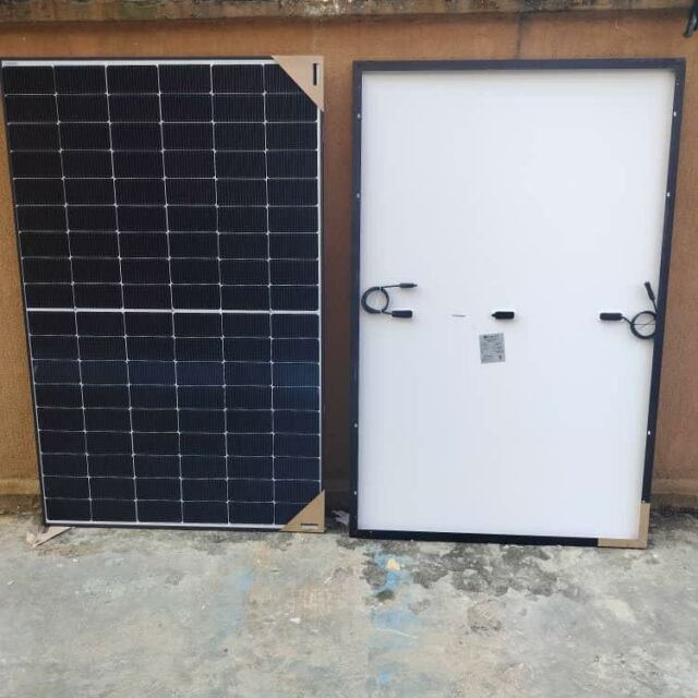 Solar panels of 400w available In Ladipo