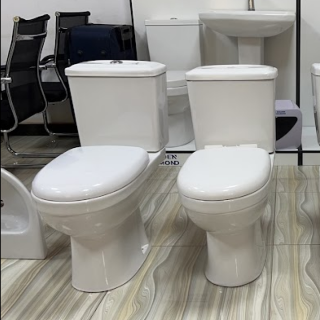 Golden diamond standard toilet set