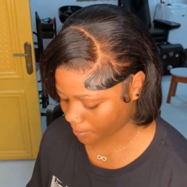 100% human hair for sale at Ejigbo