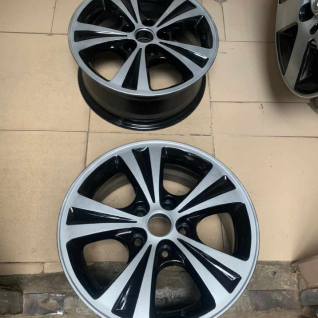 Quality Alloy wheels for sale at Ogba