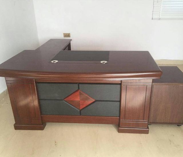 Executives Office Table with extension for sale at Gbagada