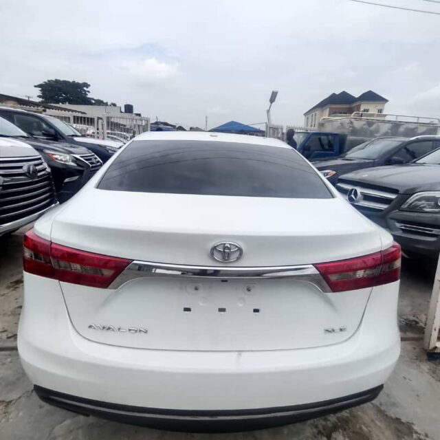 UK Used Toyota Avalon For Sale at Ikeja