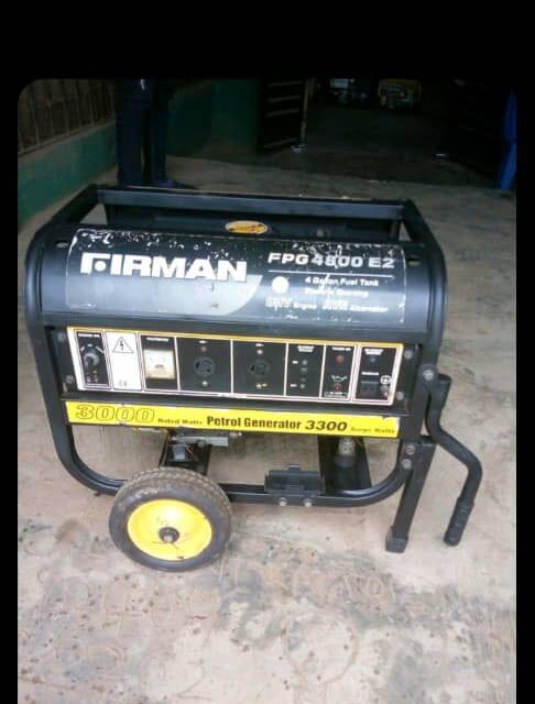 3 kva Tokunbo fireman generator for sale at gbagada