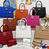 Fashion handbags for ladies for sale at Trade fair