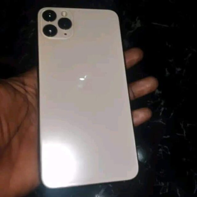 IPhone 11 pro max for sale 256gb