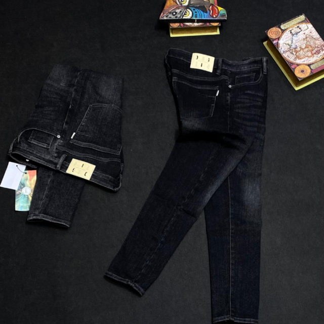 Men’s Quality Pencil Jean’s for sale at Mushin