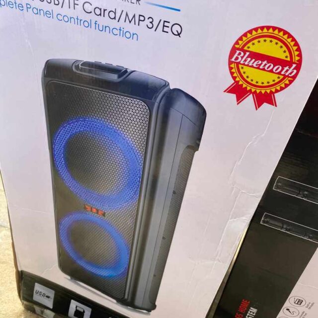 Multimedia speaker for sale at kosofe Lagos road