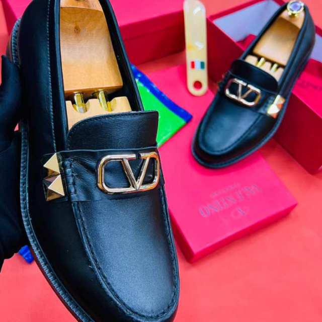 Men’s Quality Shoe’s for sale at ikorodu garage