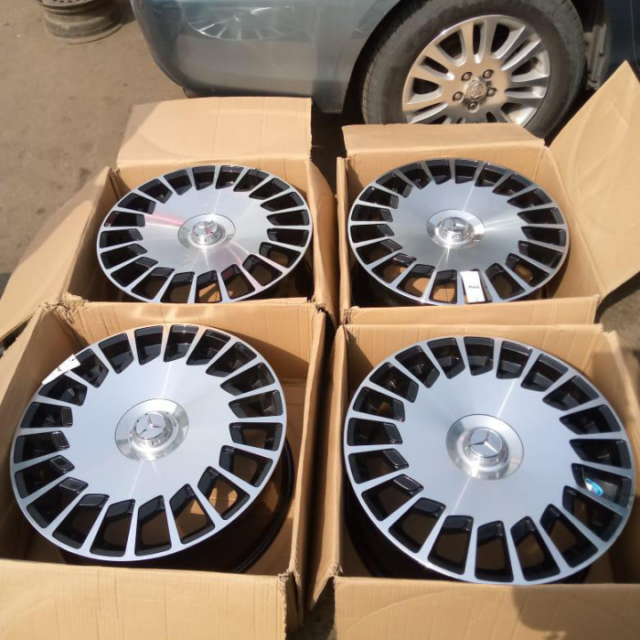 Quality Alloy Wheels for sale at Mushin