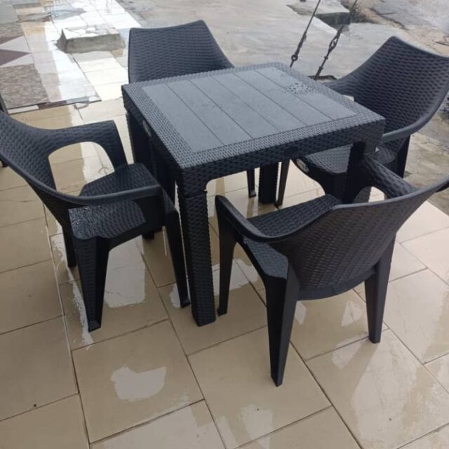 Restaurant Dining Set for sale at ojoalaba