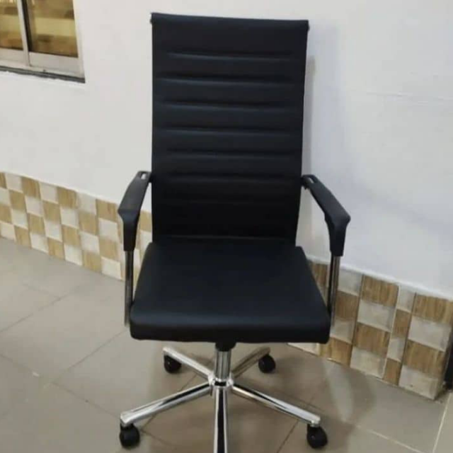 Quality Portable Dining Set for sale at ojo alaba