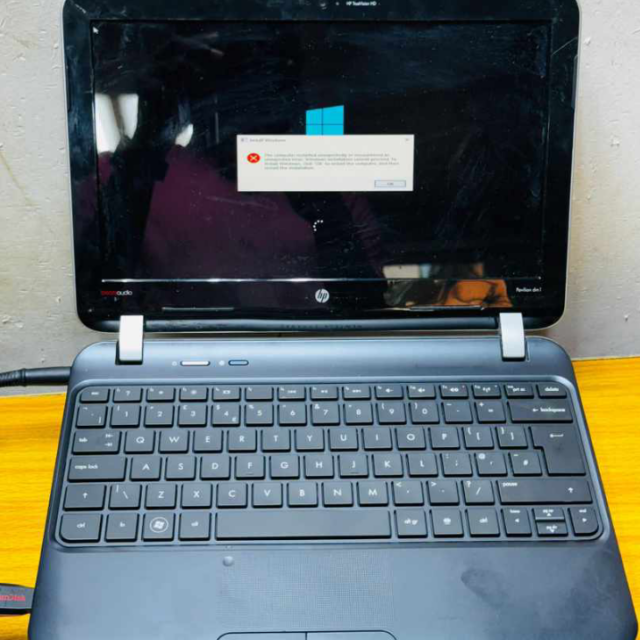 HP DM 1 MINI FOR SALE AT IKEJA