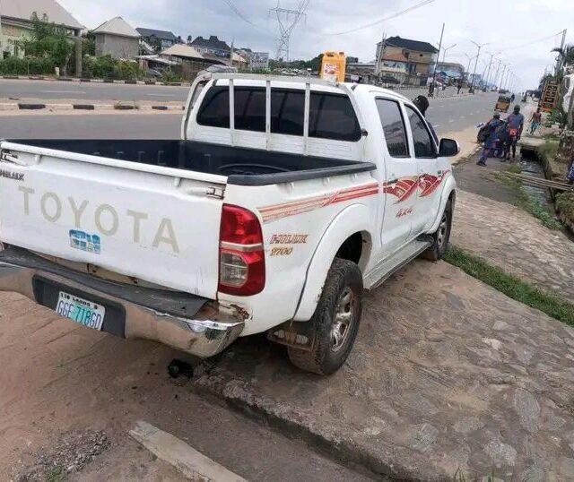 Used Toyota Hilux for sale at e