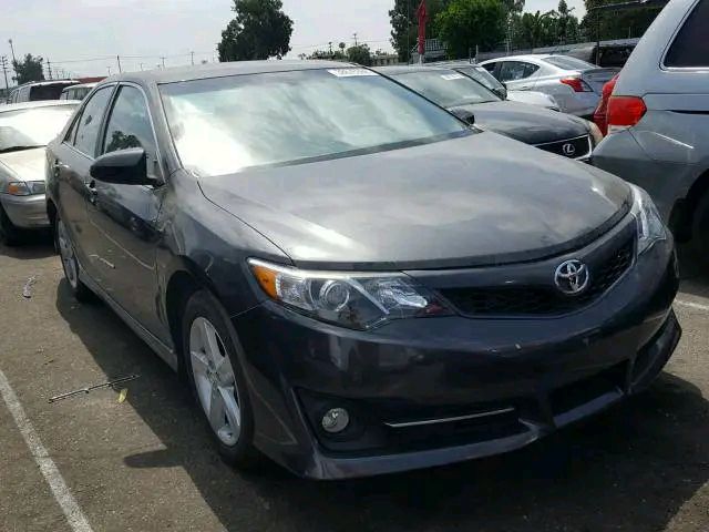 Toyota Camry SE for sale at Mushin