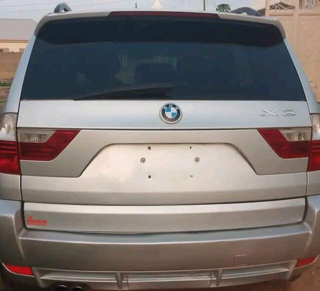 Foreign Used BMW Jeep for sale at ikorodu