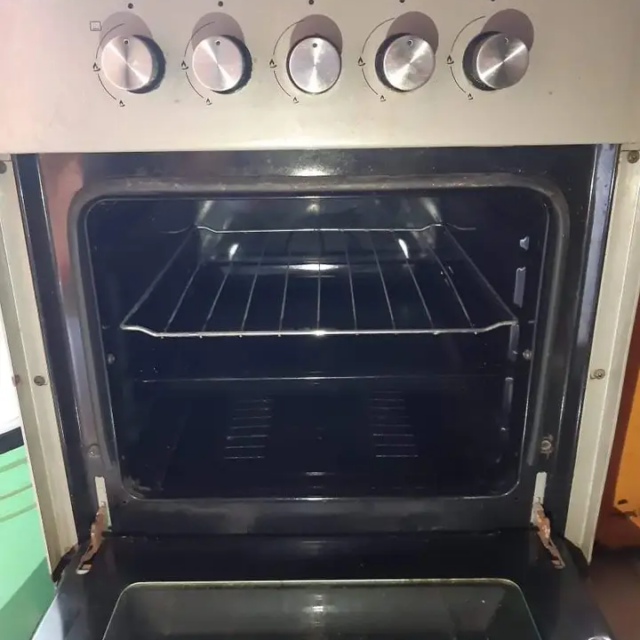 Used Scanfrost Supreme Gass cooker for sale at Lawanson