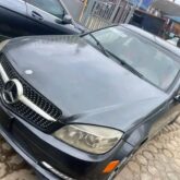 Mercedes Benz C350 for sale ato Ikeja Along