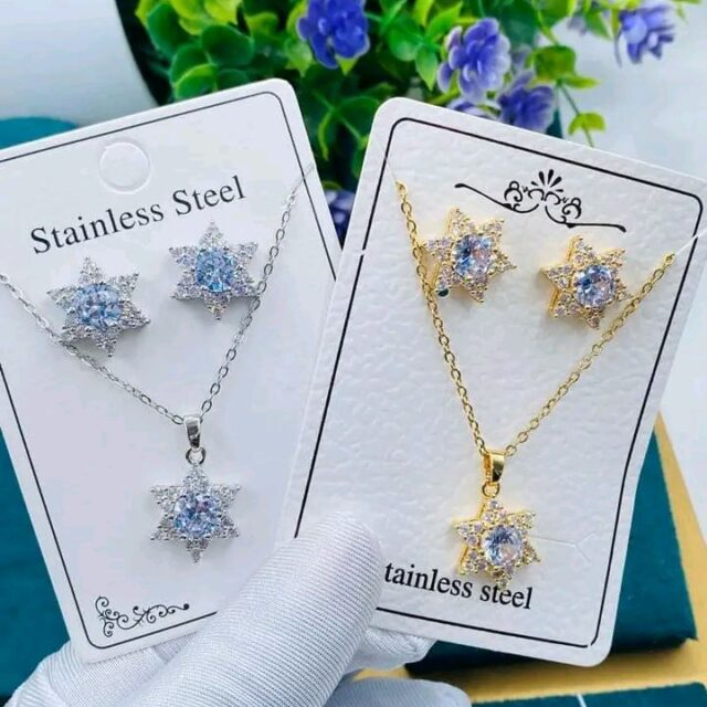 Original simple jewelries set for sale at Oshodi