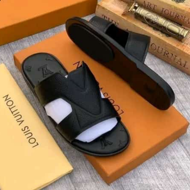 Men’s Palm Sleepers for sale at Ikeja Along