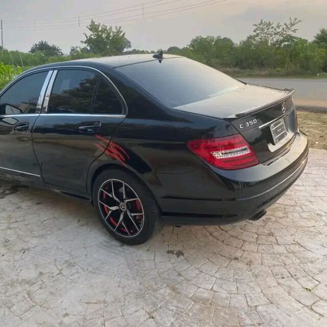 Mercedes Benz C 350 for sale at ikorodu