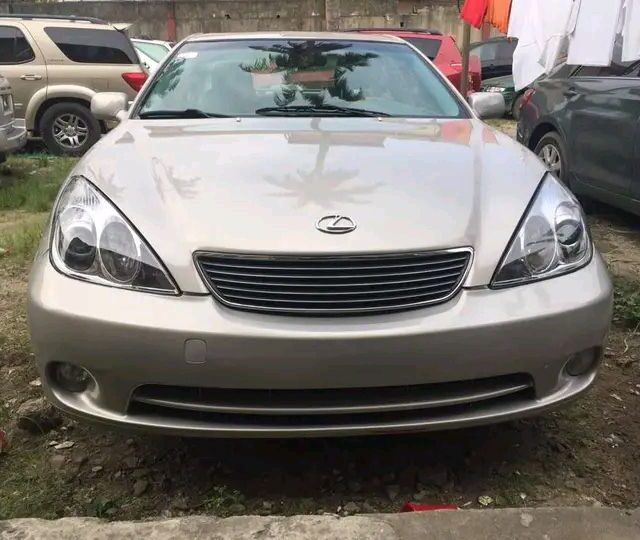 Lexus Es 350 for sale at Ikeja Along Lagos