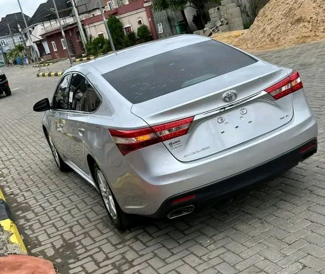 Toyota Avalon For sale at Mushin