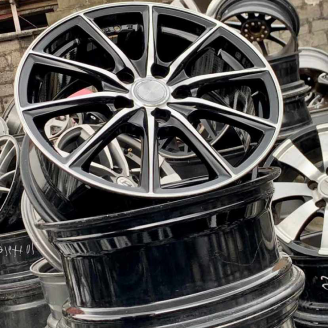 Quality Alloy Wheels for sale at Ilupeju Mushin