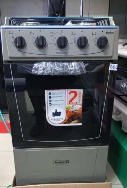 Scanfrost Gas cooker with oven for sale at Ikeja