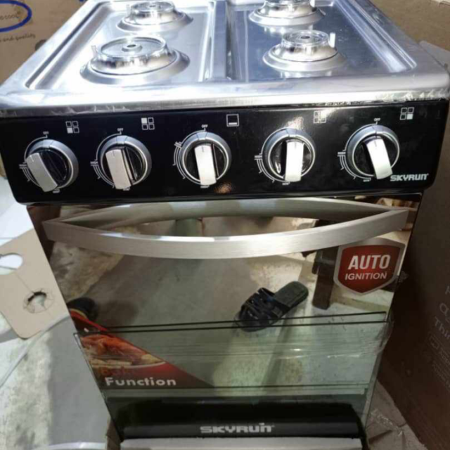 Scanfrost Gas cooker 4 burner for sale at Ikeja Lagos