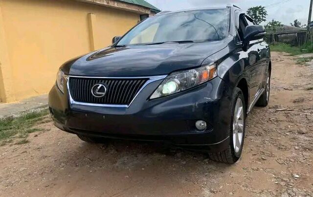 Lexus Rs 350 for sale at Ikeja Along