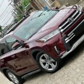 Toyota Highlander Hybrid Burgundy for sale at Mushin