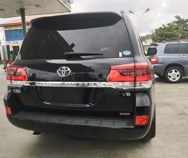 Toyota Landcruiser Prado for sale at Ikeja Along