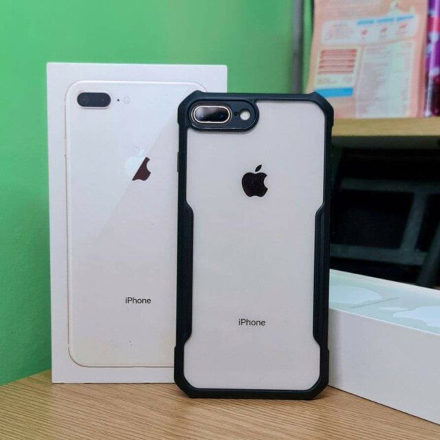 Pristine condition iphone 8 plus 64gb