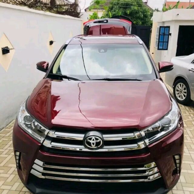 Toyota Highlander Platinum for sale Mushin