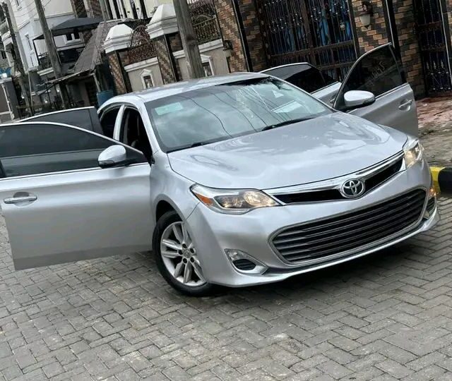 Toyota Avalon For sale at Mushin