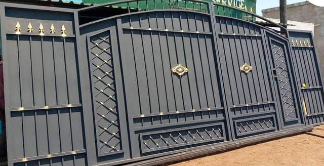 Standard Iron Gate for sale at Ogba ikeja