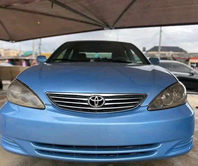 Toyota Camry LE for sale at ikorodu