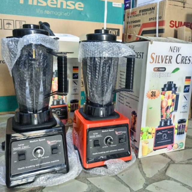 Silver Crest Giant Blender for sale at Mushin