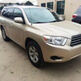 2010 toyota highlander