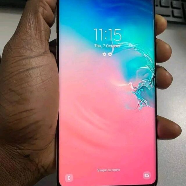 Samsung Galaxy S10 plus for sale at Ikeja