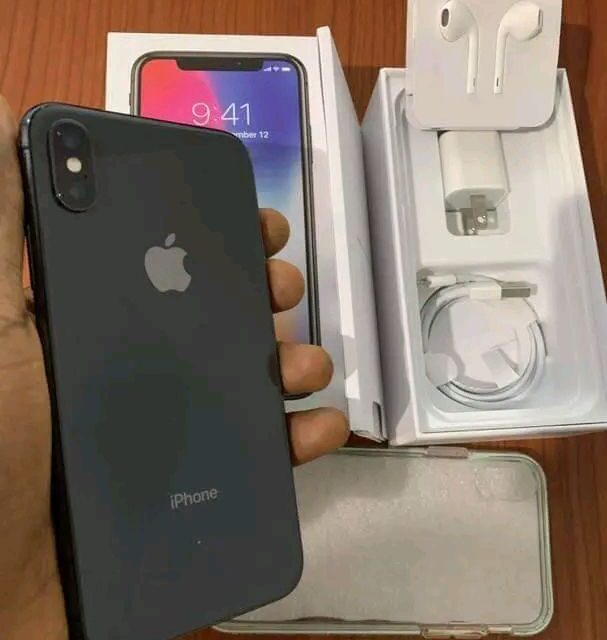 Iphone 8plus for sale at Ikeja