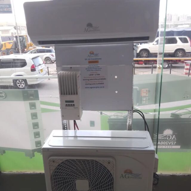 Solar Air condition 1.5hpp runs 24hrs