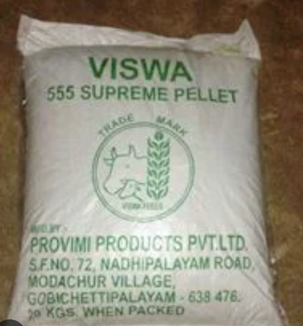 Viswa pellets for cattle for sale at Kosofe